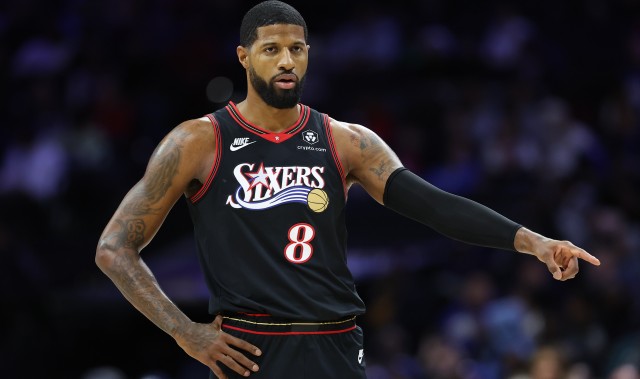 英雄联盟积分排名-乔治达到过顶级球星的高度 但几度更换球队后均未达到预期成绩