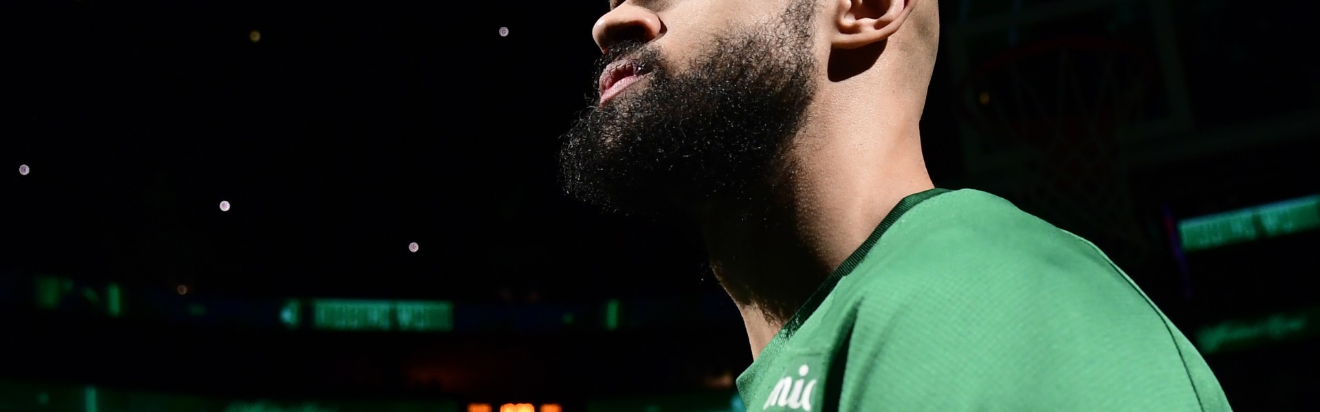 英雄联盟积分排名-克劳福德：德里克·怀特就像变形金刚 他能适应任何情况&amp;这很罕见