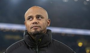 德媒：欧冠出局后孔帕尼发言展望未来，高层不满&amp;不满足仅欧冠8强