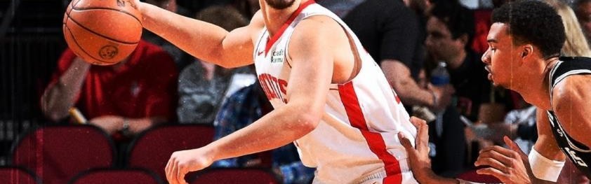 LOL Worlds 积分榜-好久不见！火箭队双控卫开始合练，31岁老将上阵，新人获单独指导