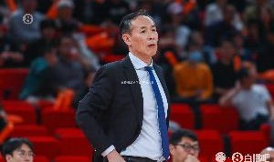 电竞战绩-麦穗丰：北京毫无变化的进攻令人费解 广厦连续2次技术性击倒对手