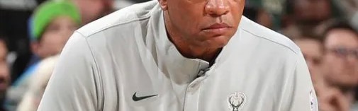 电竞战绩-里弗斯：伤病、字母哥的交易传言是雄鹿本赛季失败的原因