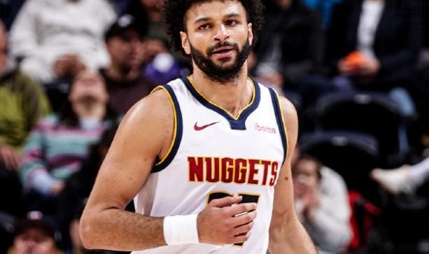 电竞战绩-超强输出，穆雷19中13高效砍45分2板8助2断&amp;amp;下半场28分